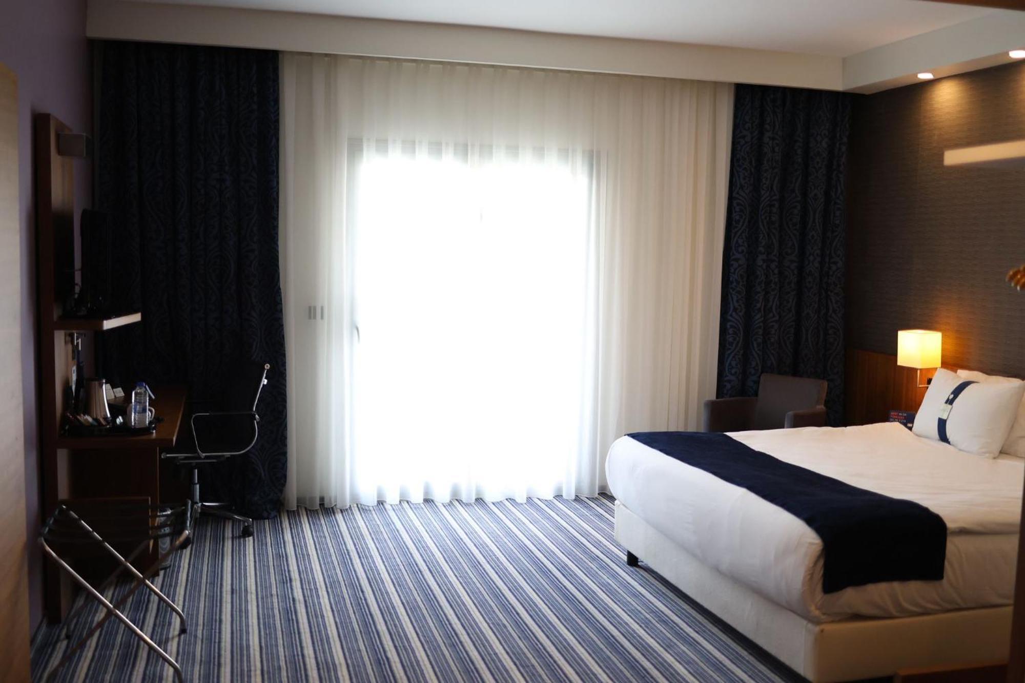 Holiday Inn Express Manisa-West By Ihg Extérieur photo